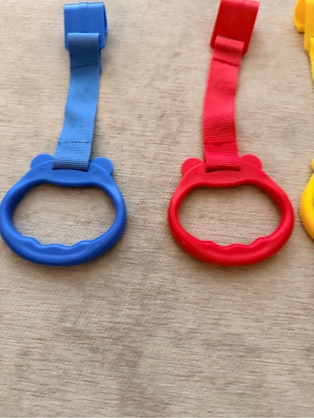 Set of 3 Baby crib hooks- Blue, Red, Yellow - Picture 2 of 3